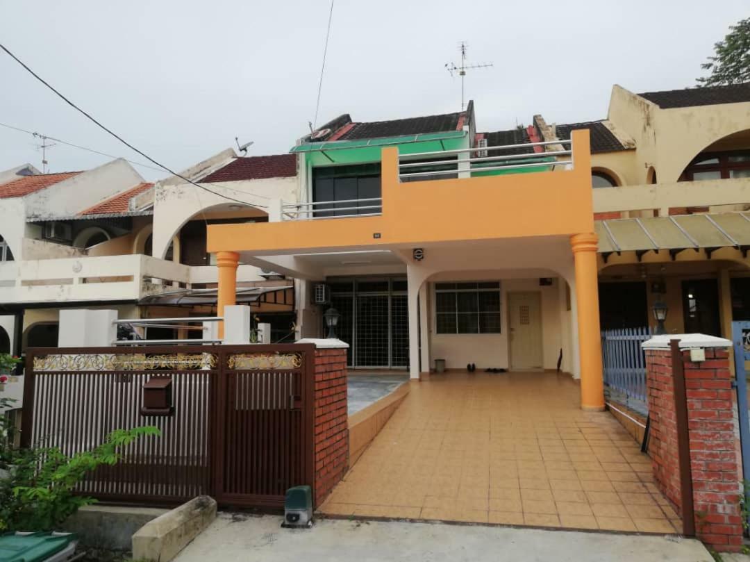 Sweethome For Travelers Seremban Exterior foto
