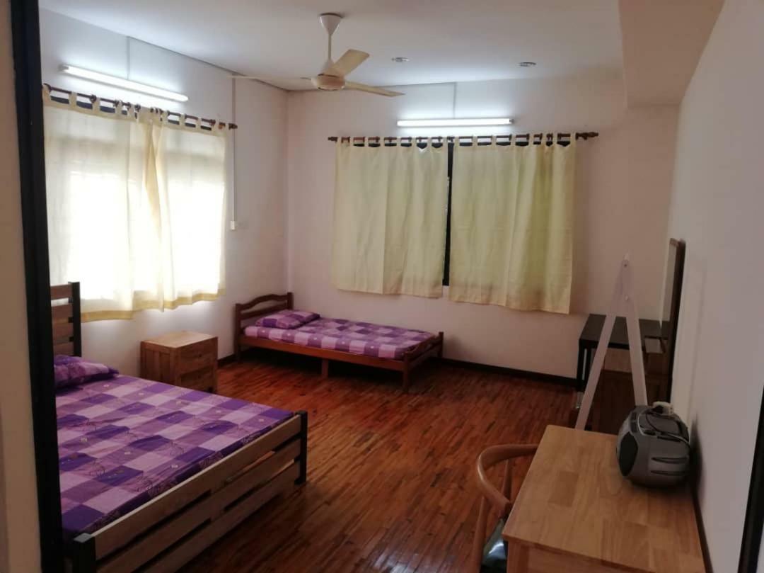 Sweethome For Travelers Seremban Exterior foto